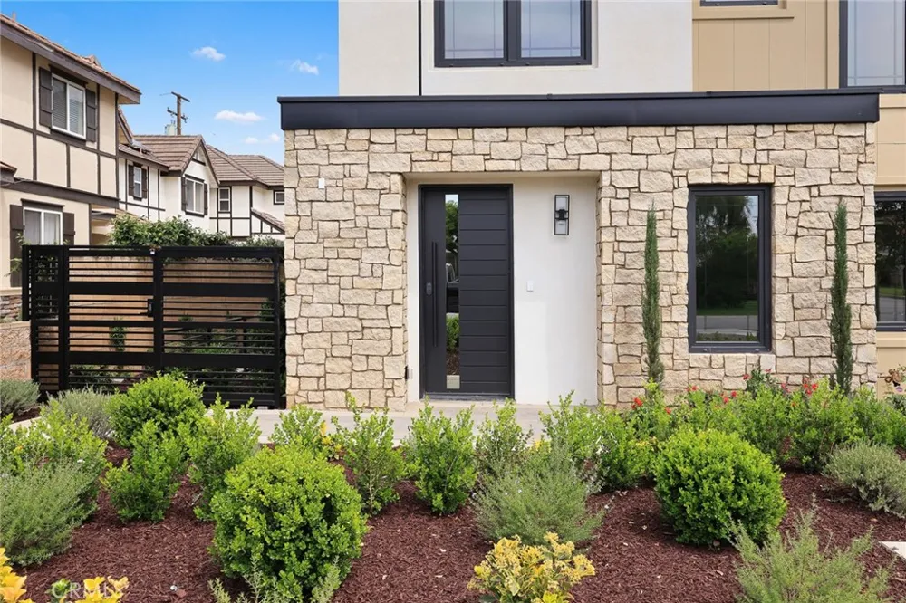 828 Sunset Boulevard #B Arcadia, CA 91007