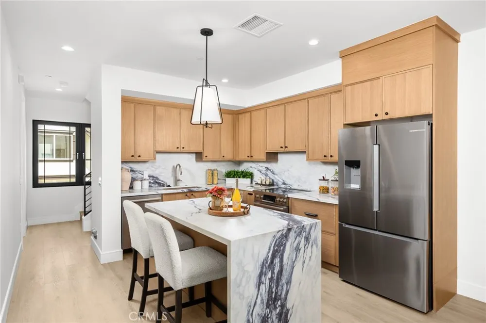 828 Sunset Boulevard #B Arcadia, CA 91007
