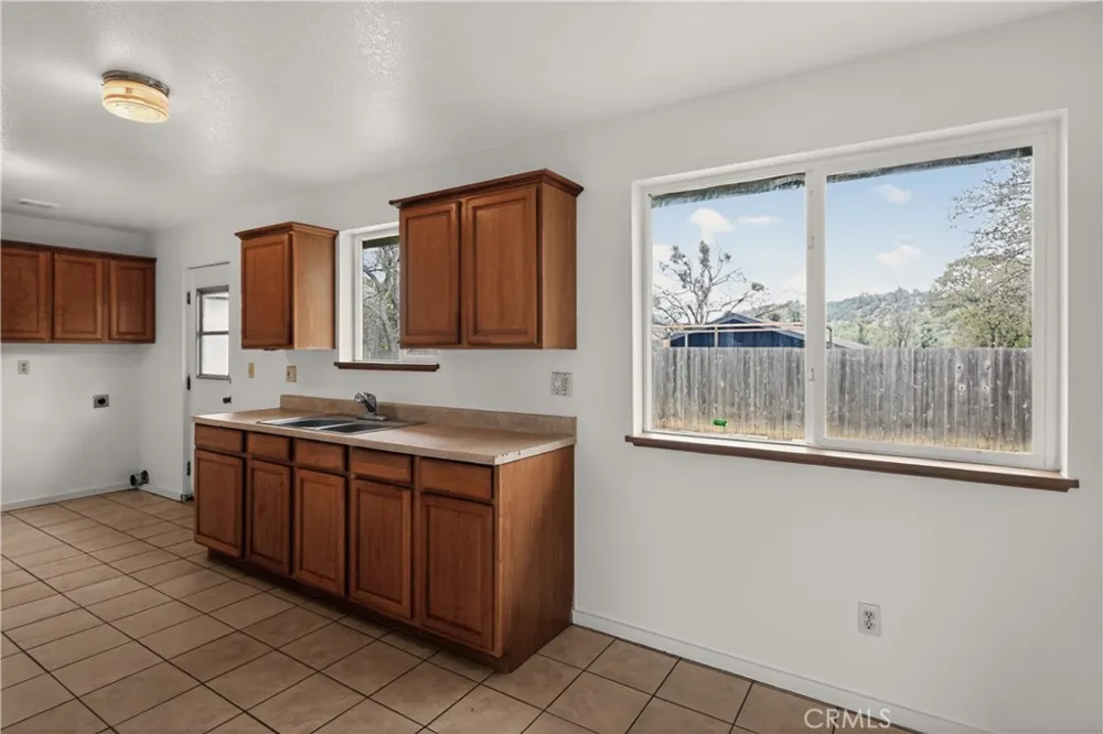 1120 Bluebird Yreka, CA 96097