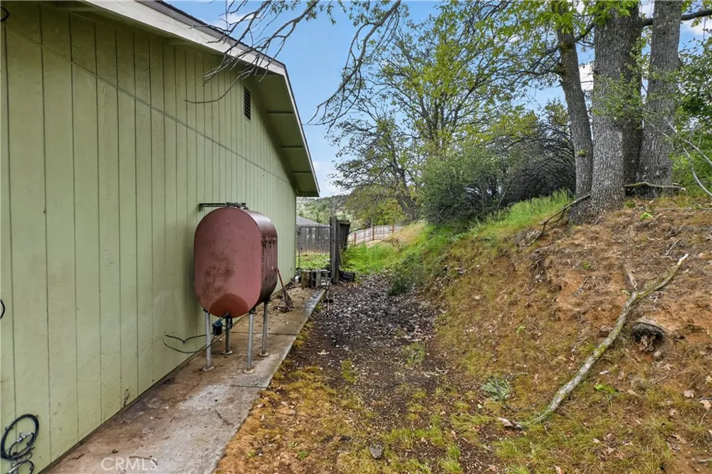 1120 Bluebird Yreka, CA 96097