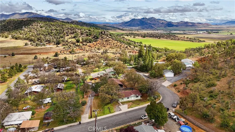 1120 Bluebird Yreka, CA 96097