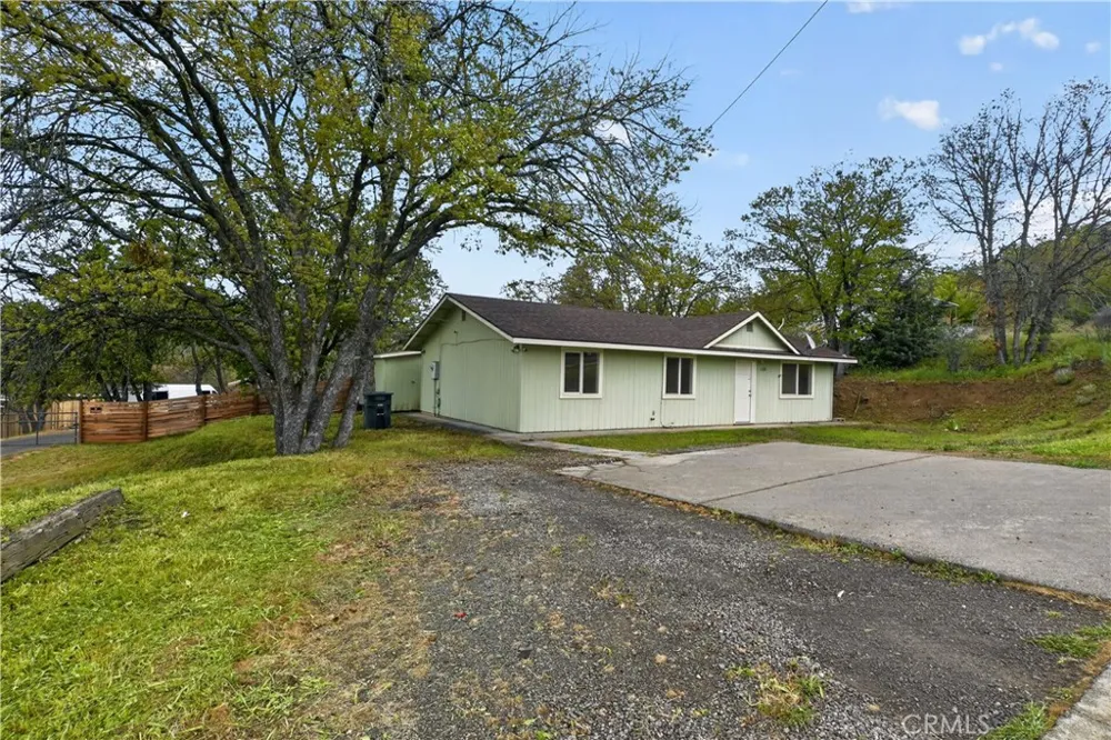 1120 Bluebird Yreka, CA 96097