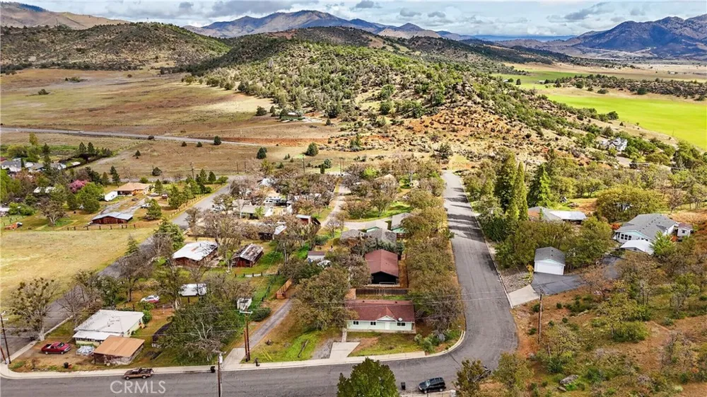 1120 Bluebird Yreka, CA 96097