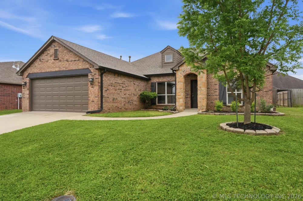 12426 E 129th Street Collinsville, OK 74021