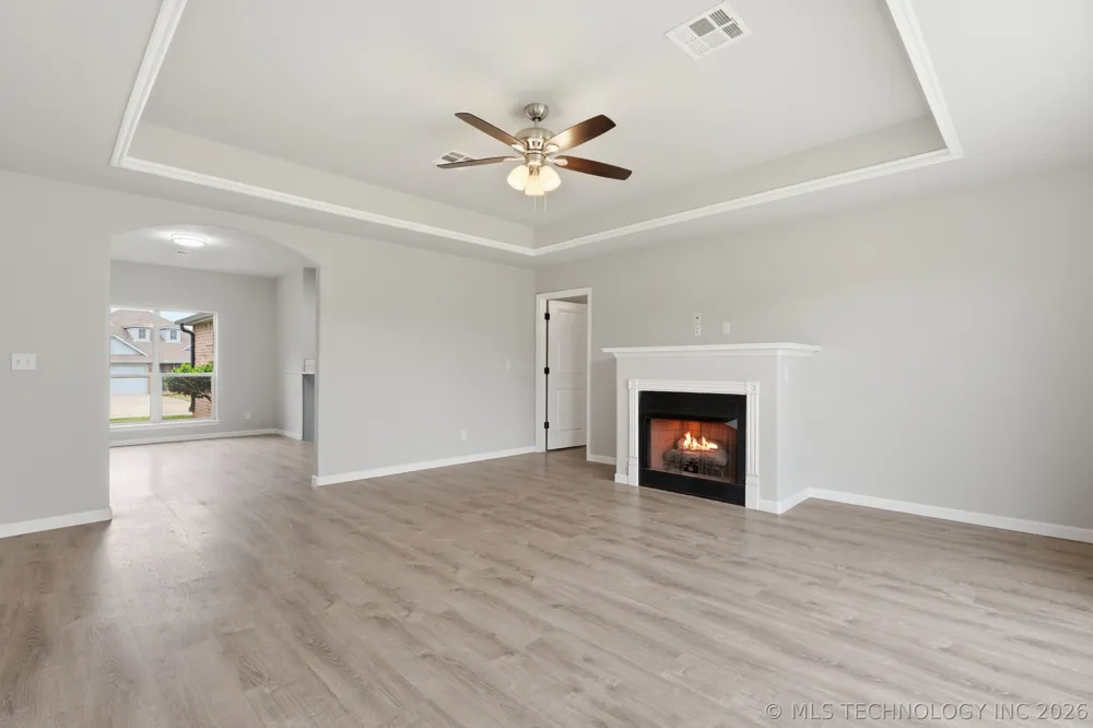 12426 E 129th Street Collinsville, OK 74021