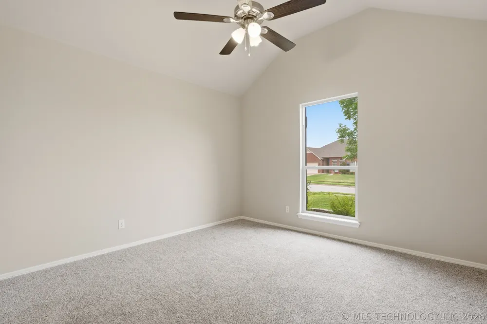 12426 E 129th Street Collinsville, OK 74021