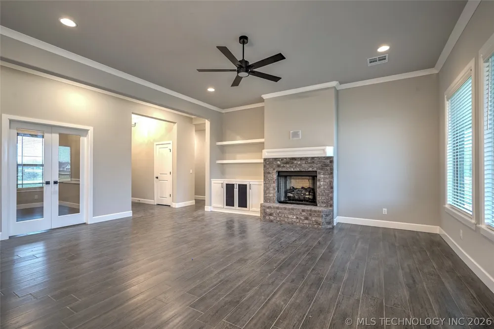 13601 58th EastAvenue Collinsville, OK 74021