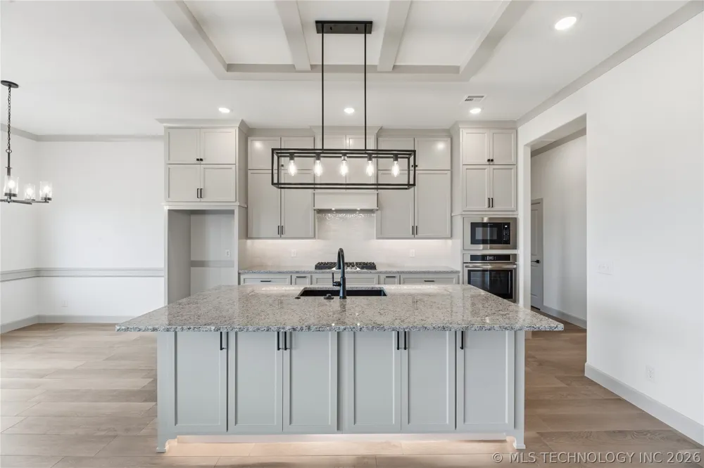 13601 58th EastAvenue Collinsville, OK 74021