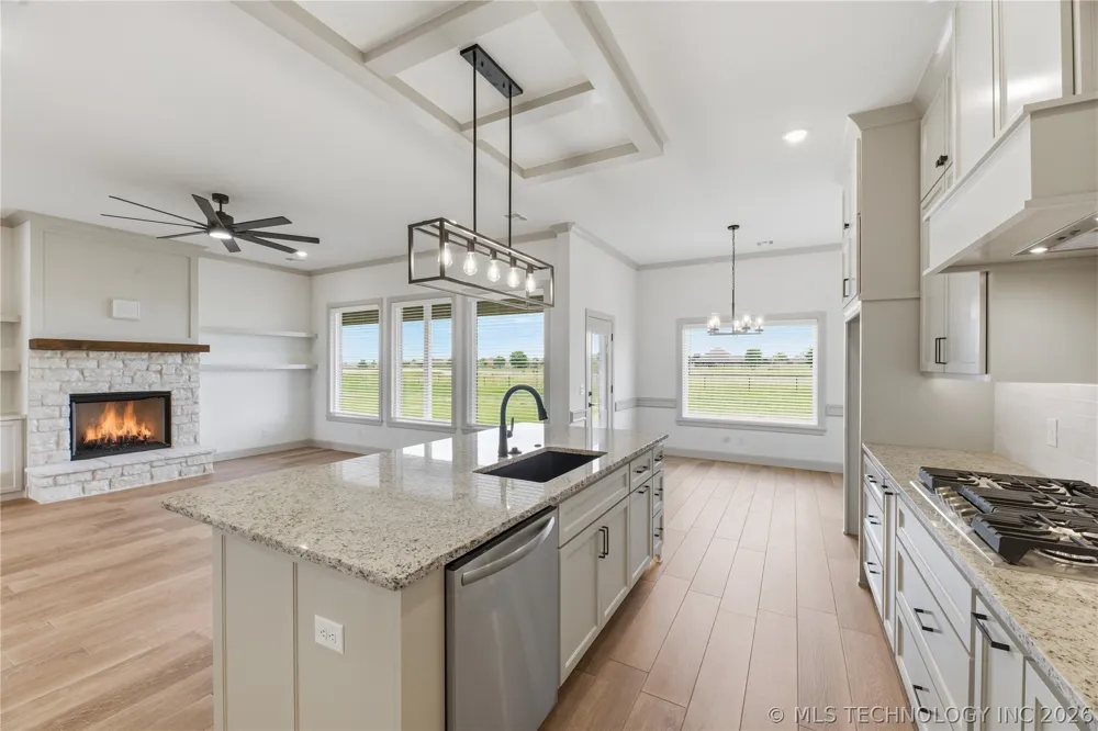 13601 58th EastAvenue Collinsville, OK 74021