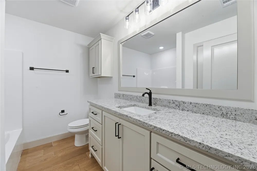 13601 58th EastAvenue Collinsville, OK 74021