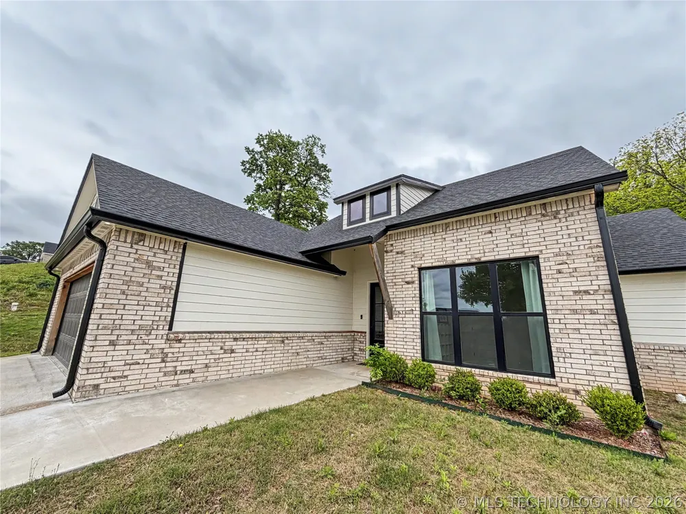 840 E Harlan Drive Tahlequah, OK 74464
