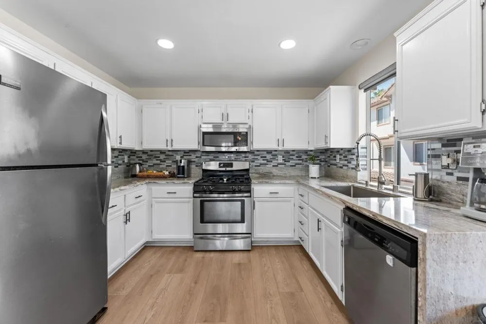 10386 Wateridge Circle #349 San Diego, CA 92121