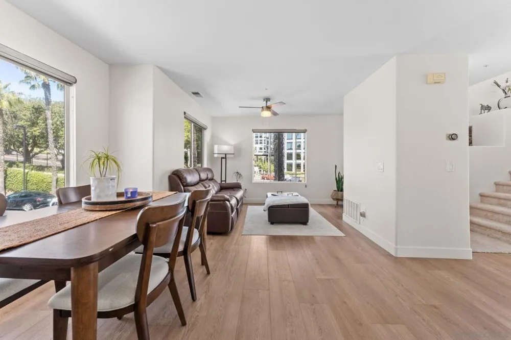 10386 Wateridge Circle #349 San Diego, CA 92121