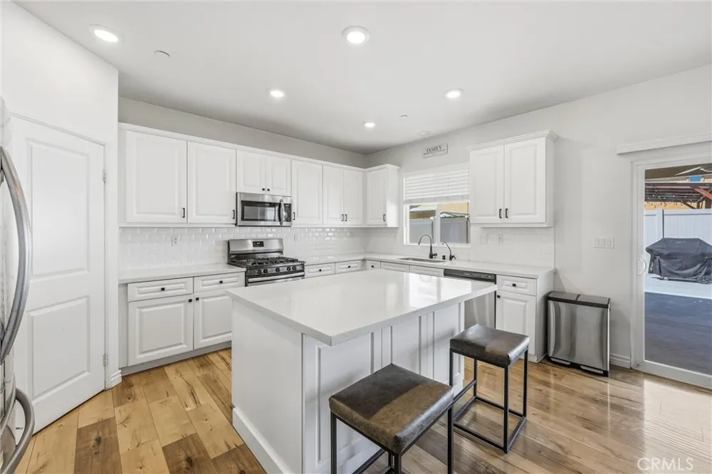 4783 Vanderham Jurupa Valley, CA 91752