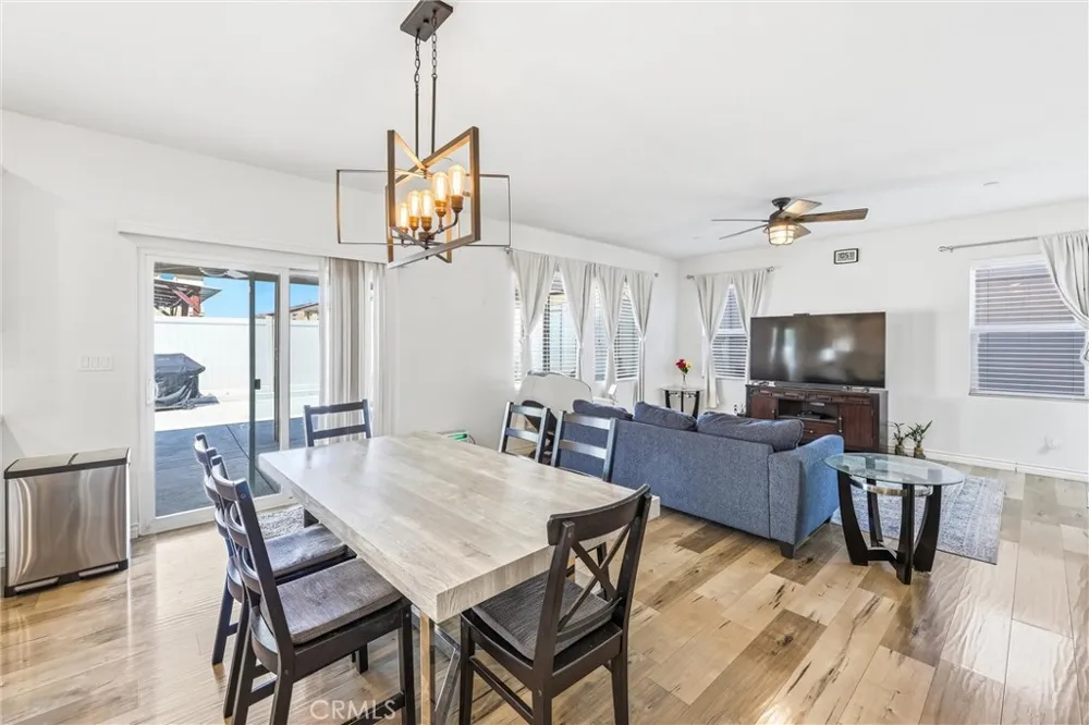 4783 Vanderham Jurupa Valley, CA 91752