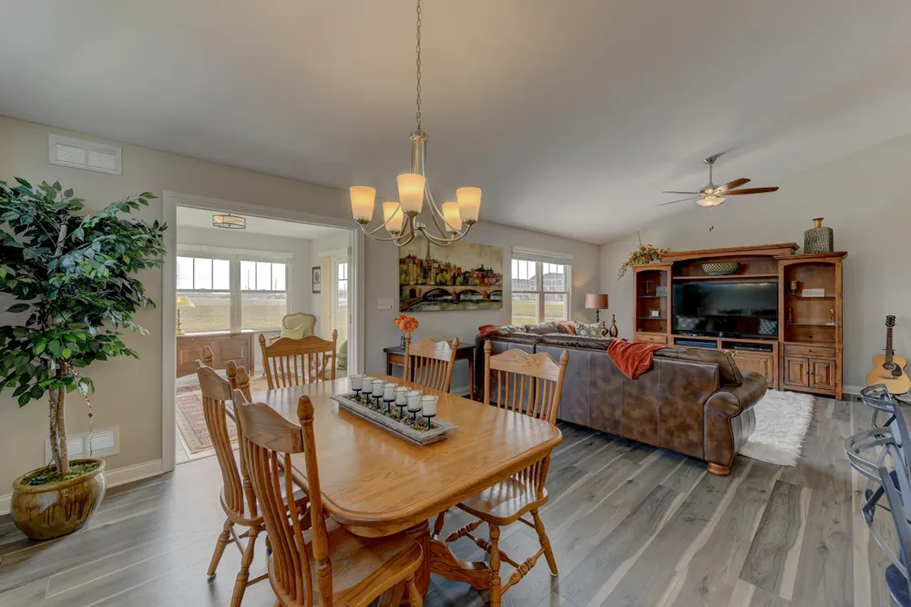 8595 Larkspur Terrace St. John, IN 46373