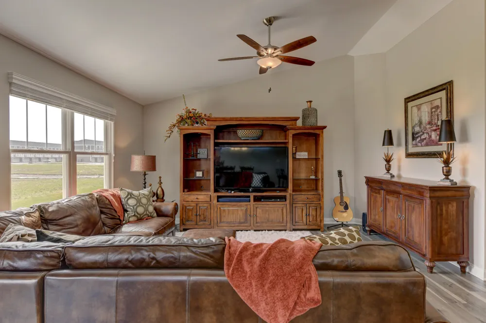 8595 Larkspur Terrace St. John, IN 46373
