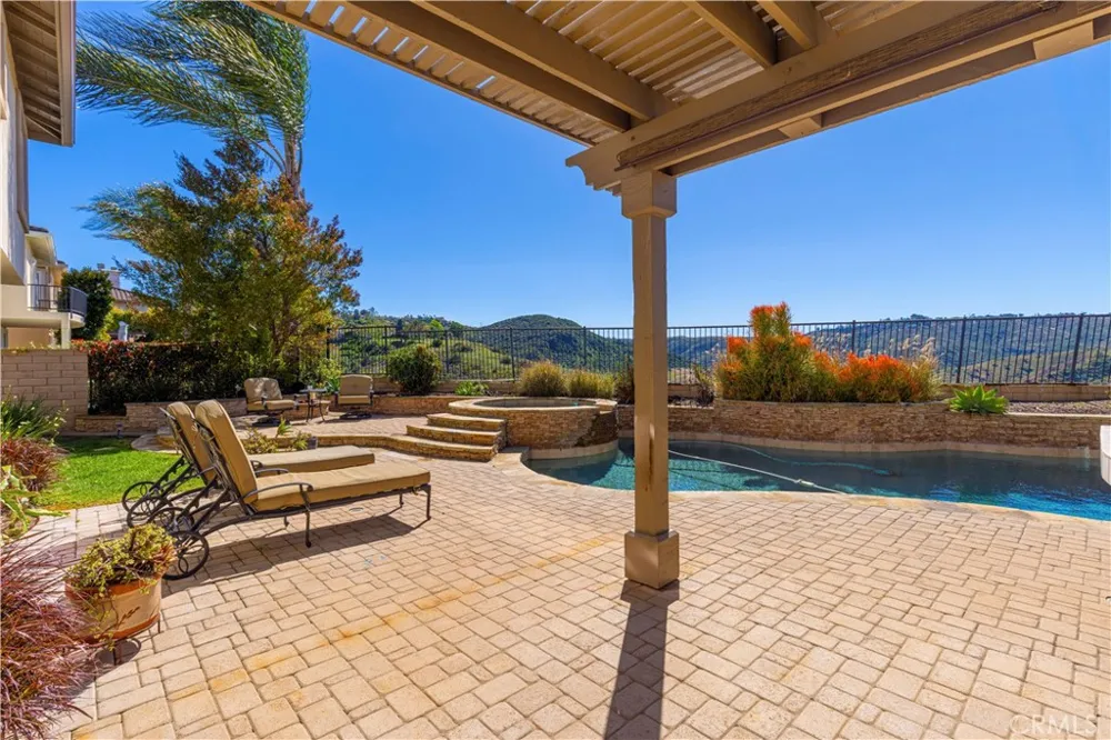 28821 Drakes Laguna Niguel, CA 92677