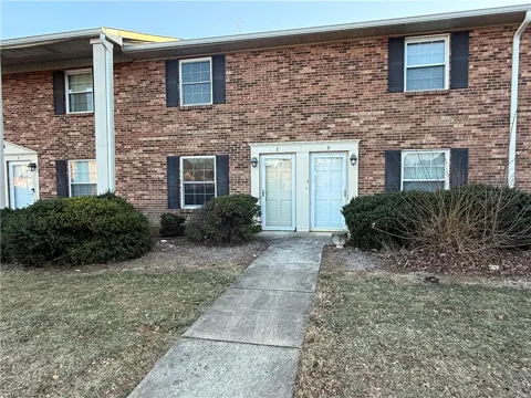 2350 Bay Meadows Court #E