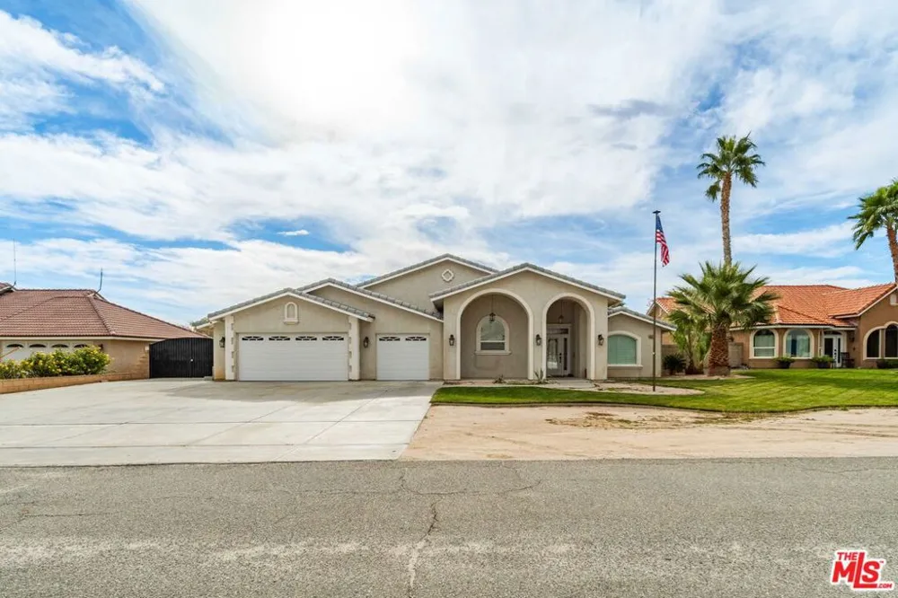 9628 Denhart Avenue California City, CA 93505
