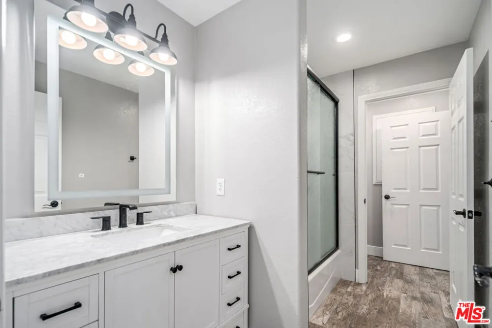 9628 Denhart Avenue California City, CA 93505