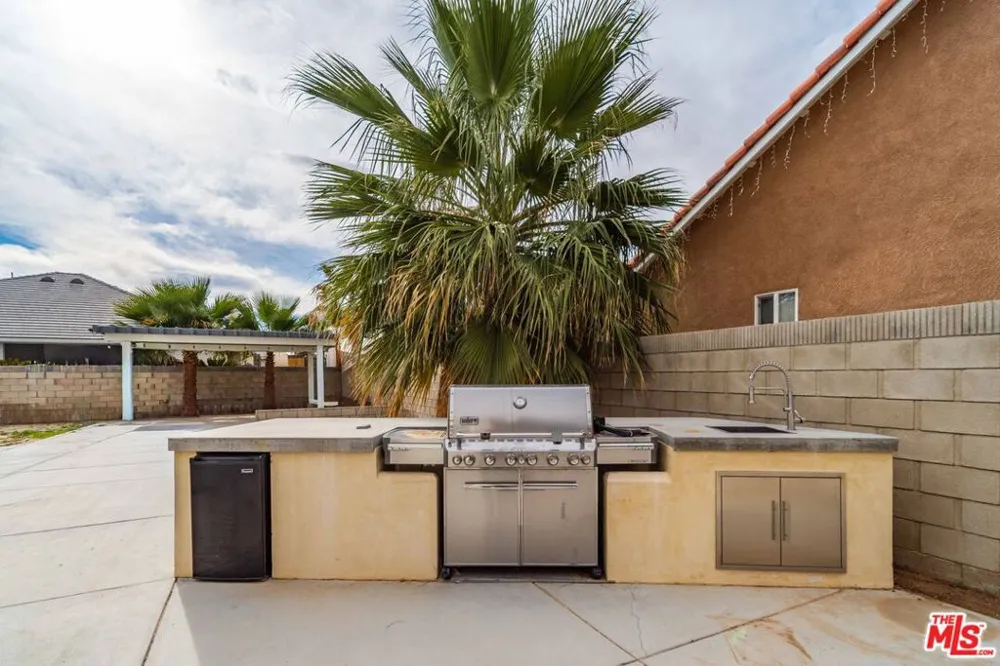 9628 Denhart Avenue California City, CA 93505
