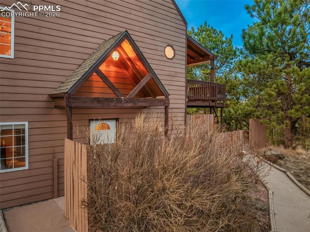 6960 County Road 71 Guffey, CO 80820