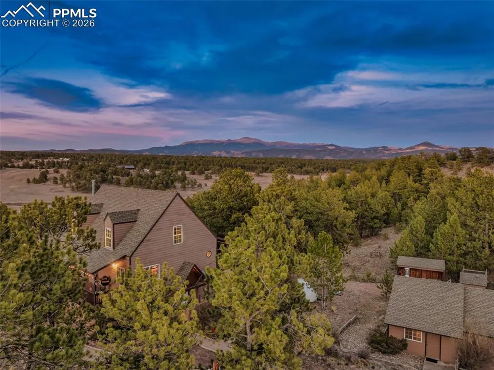 6960 County Road 71 Guffey, CO 80820