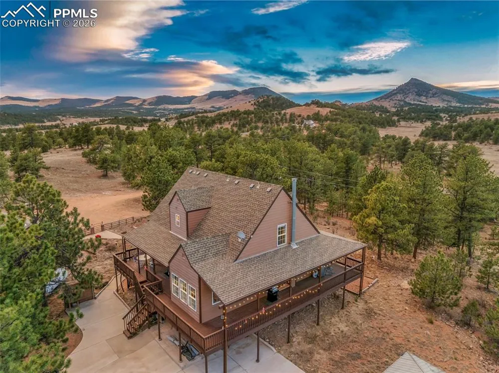 6960 County Road 71 Guffey, CO 80820
