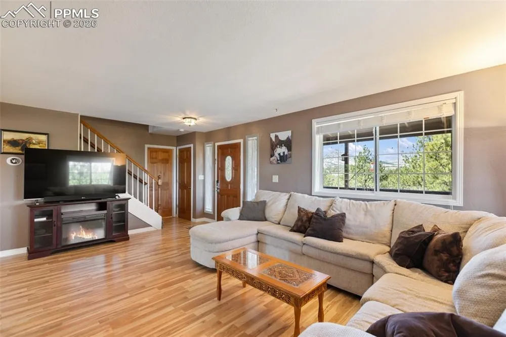6960 County Road 71 Guffey, CO 80820