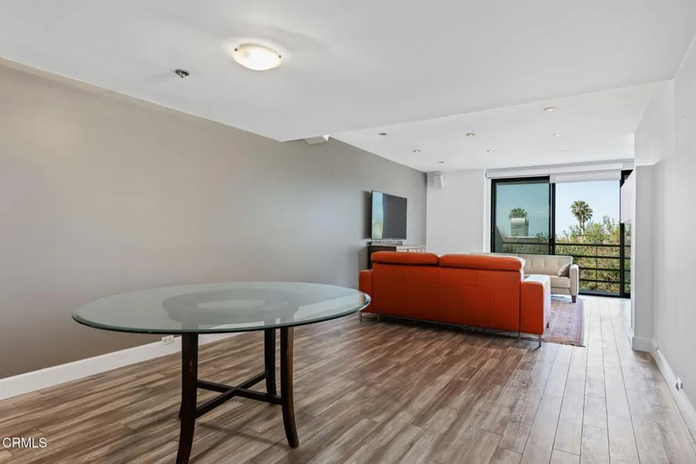 2920 Neilson Way #304 Santa Monica, CA 90405