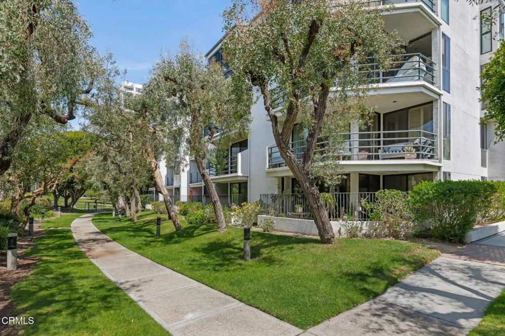 2920 Neilson Way #304 Santa Monica, CA 90405