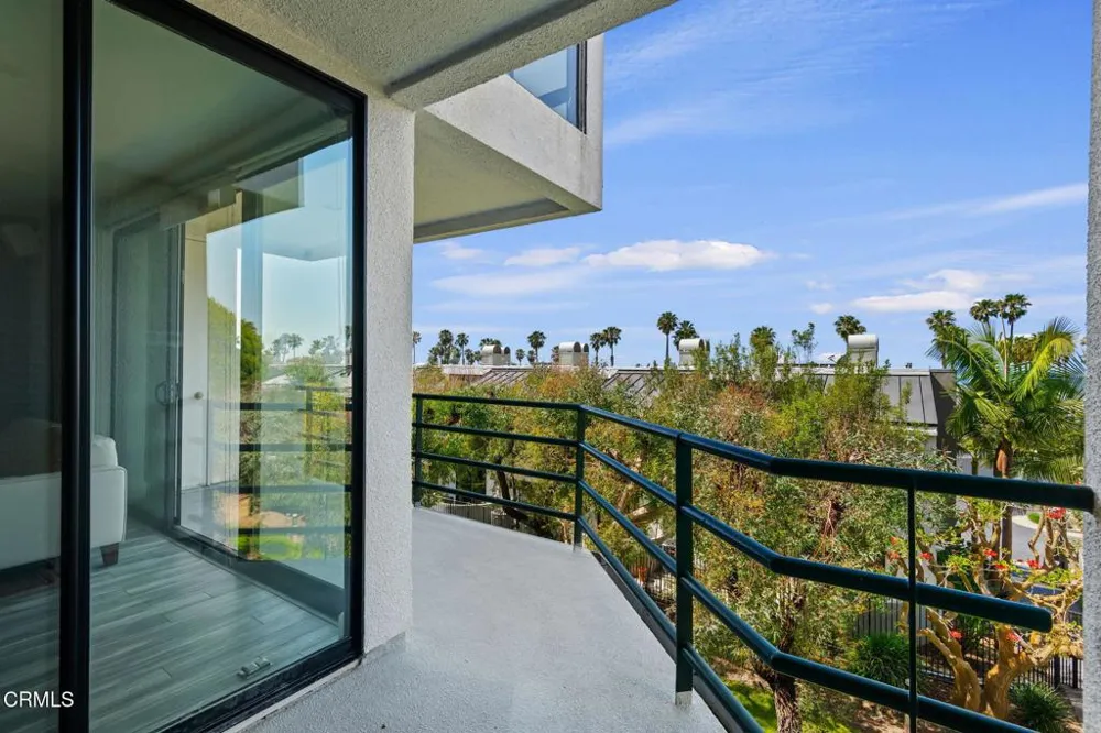 2920 Neilson Way #304 Santa Monica, CA 90405