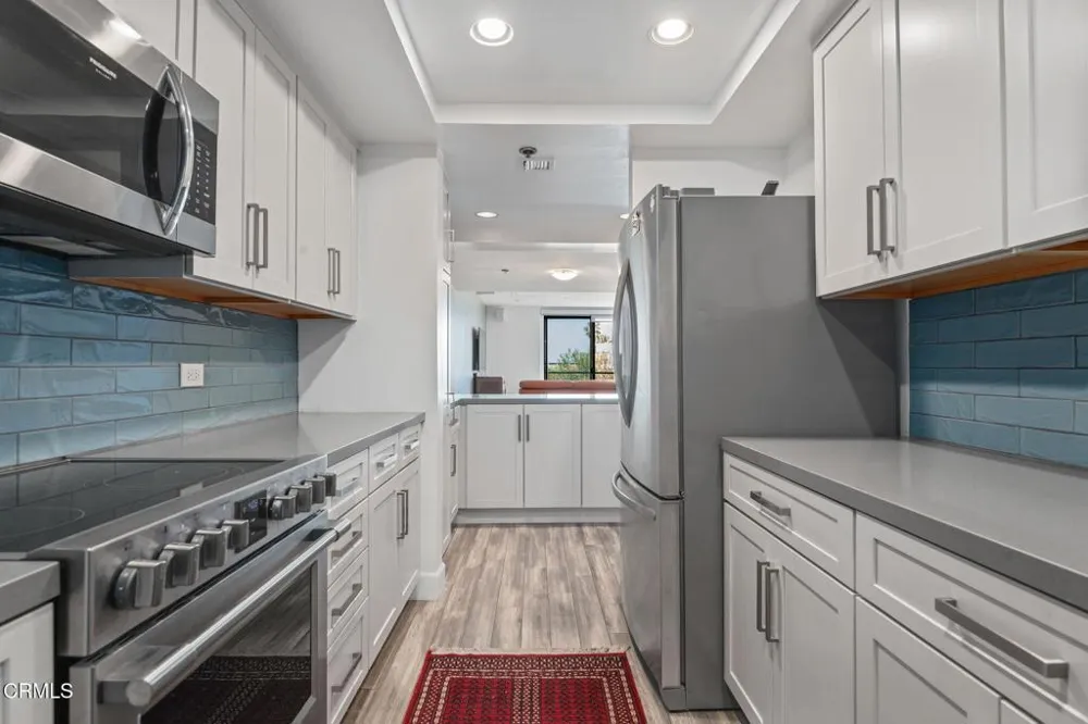 2920 Neilson Way #304 Santa Monica, CA 90405
