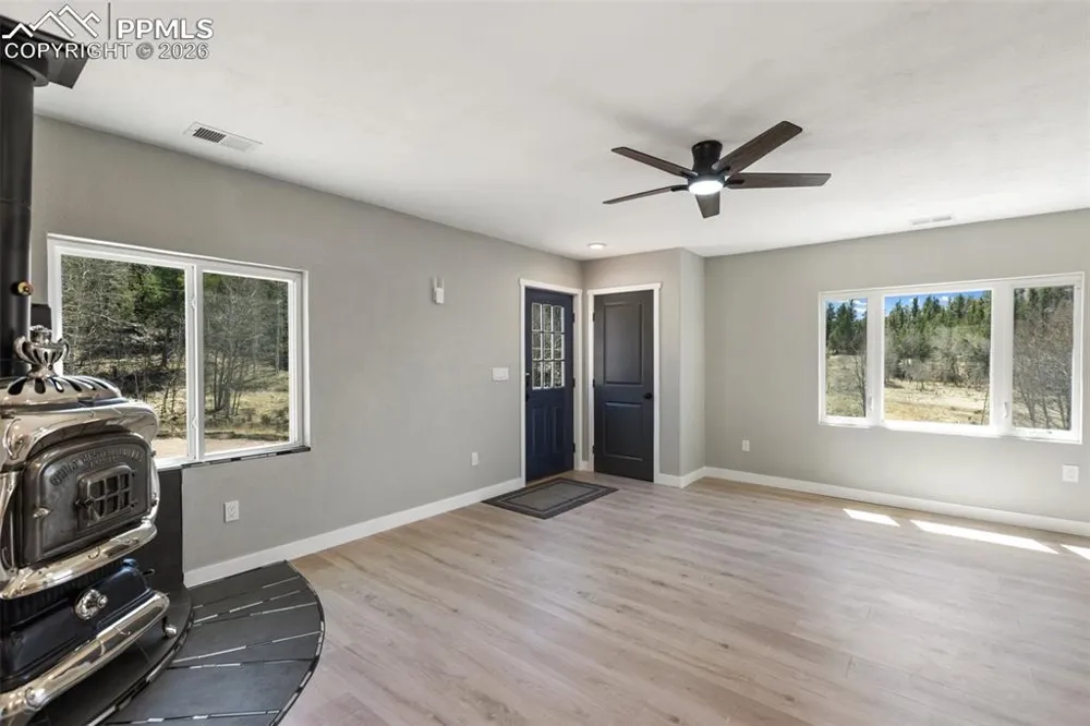 61 Garnet Lane Lake George, CO 80827