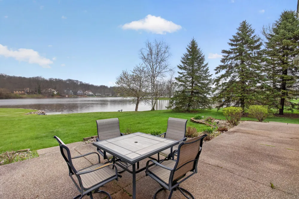 8334 Irish Mist Onsted, MI 49265