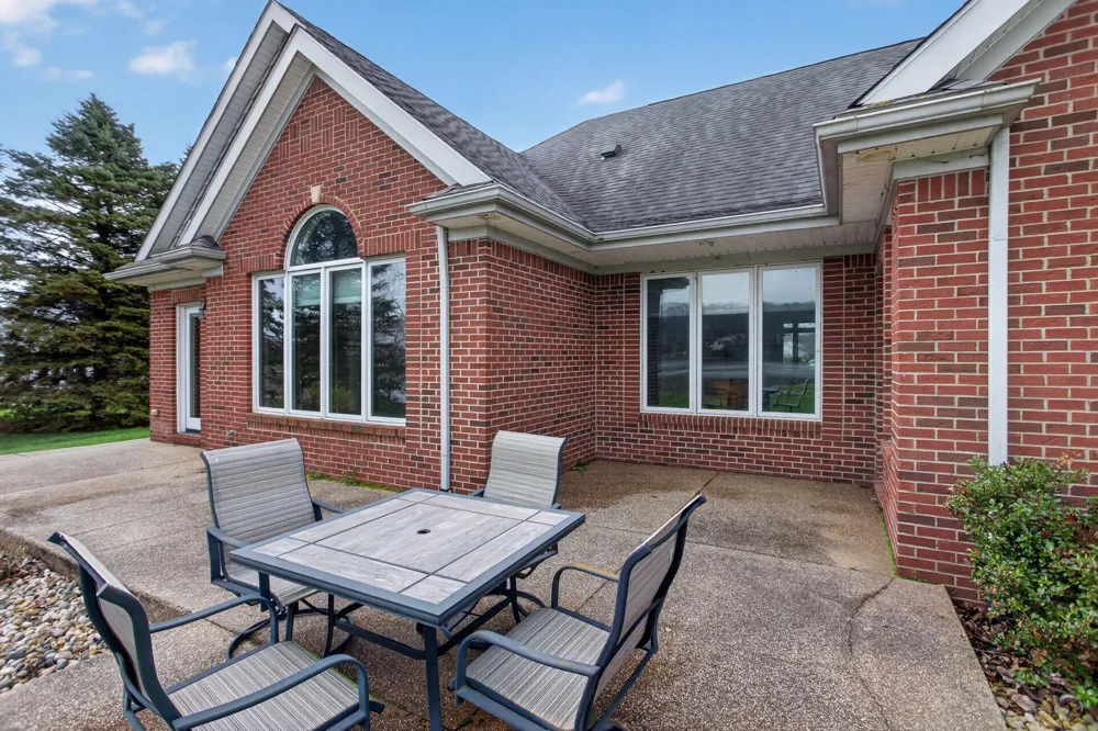 8334 Irish Mist Onsted, MI 49265