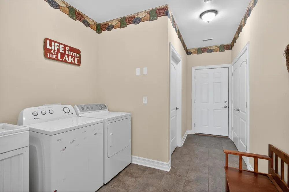 8334 Irish Mist Onsted, MI 49265