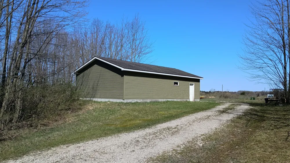 3607 E Hansen Road Custer, MI 49405
