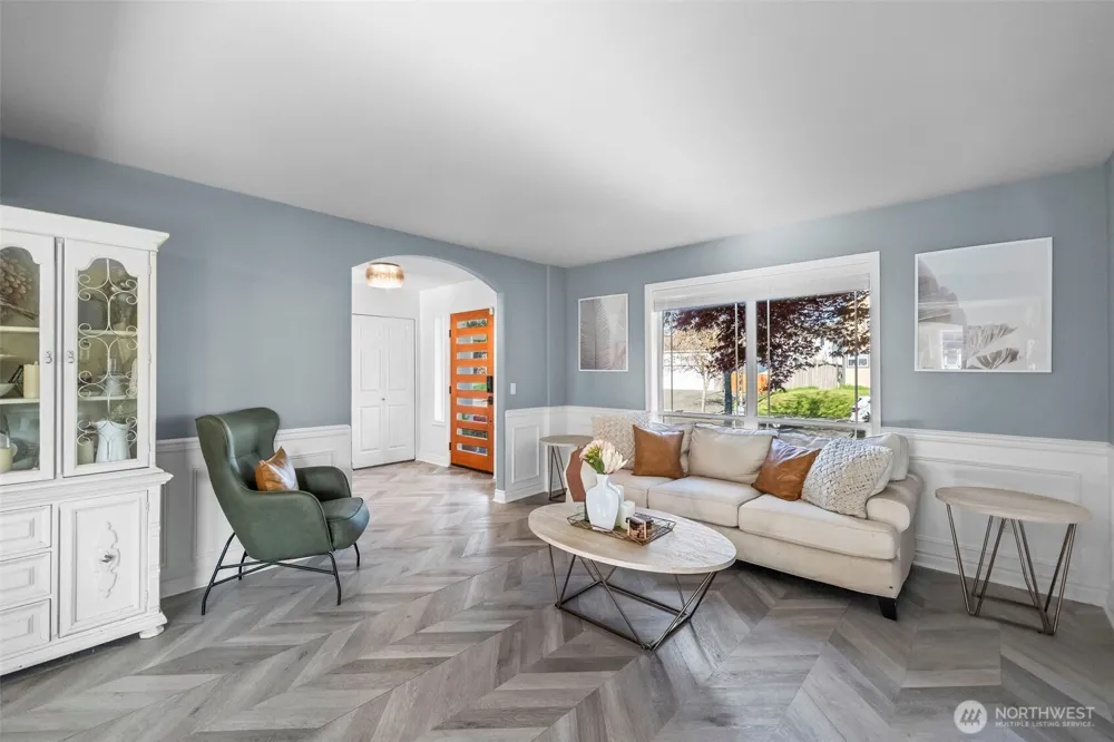 425 Sorensen St Buckley, WA 98321