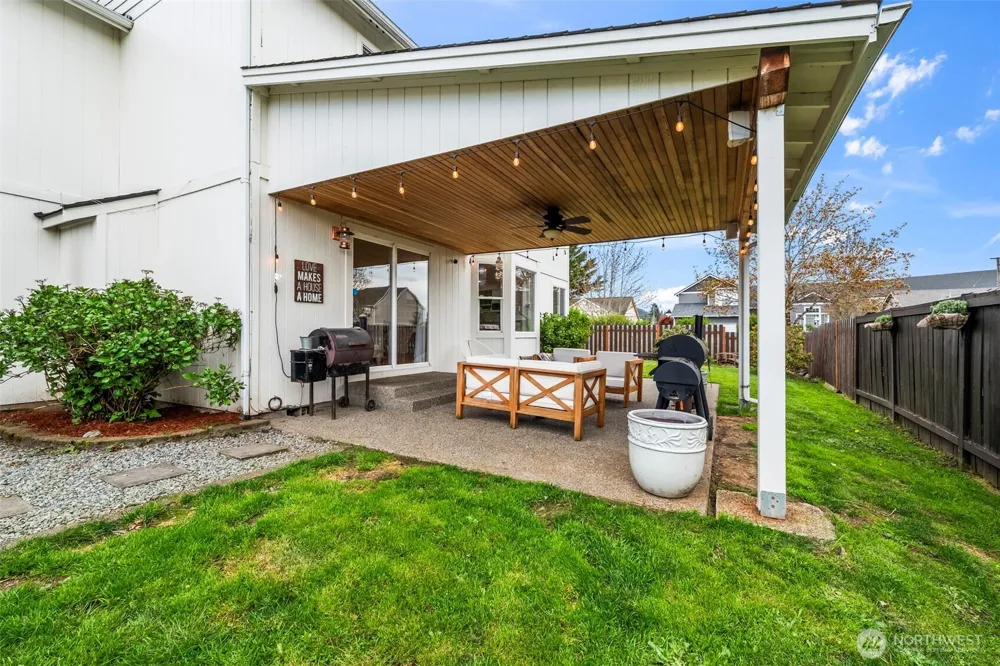 425 Sorensen St Buckley, WA 98321