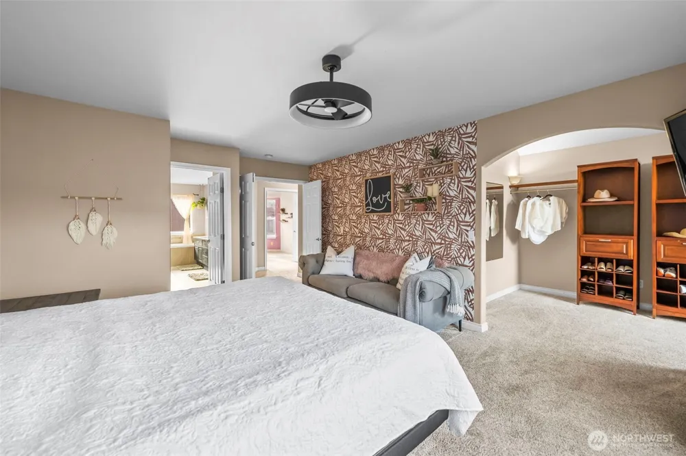 425 Sorensen St Buckley, WA 98321