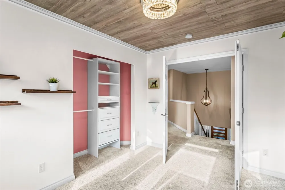 425 Sorensen St Buckley, WA 98321