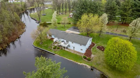 3412 Briar