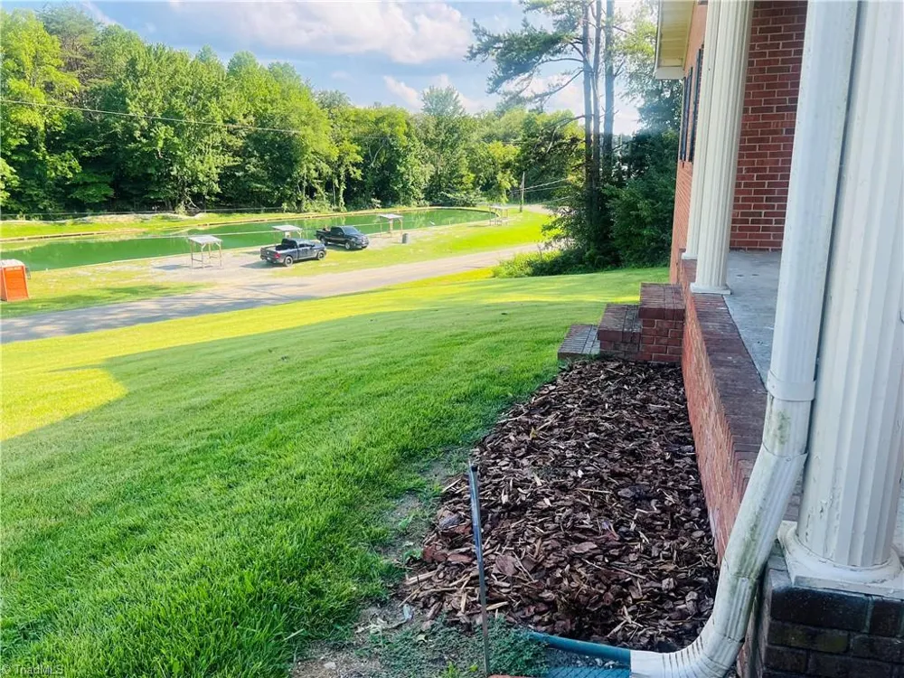 505 Belvue Drive Mount Airy, NC 27030