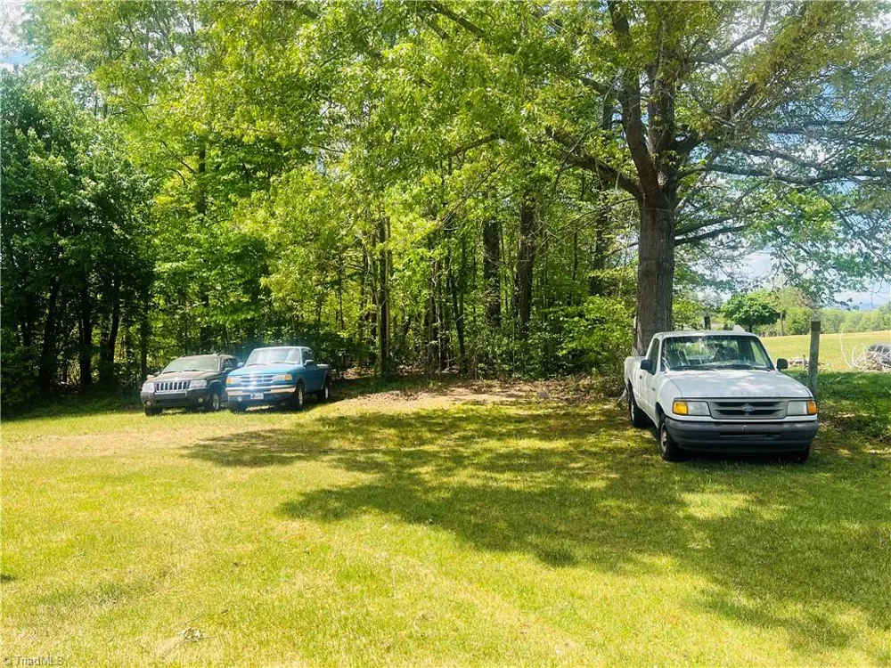505 Belvue Drive Mount Airy, NC 27030