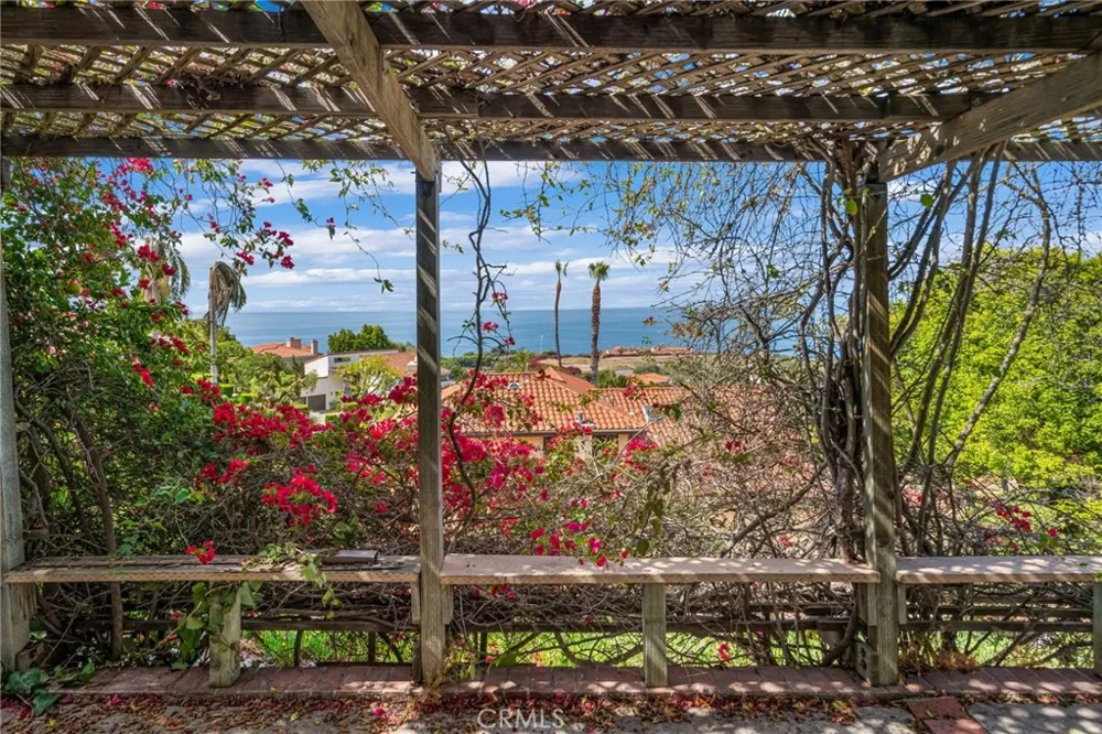 32425 Aqua Vista Rancho Palos Verdes, CA 90275