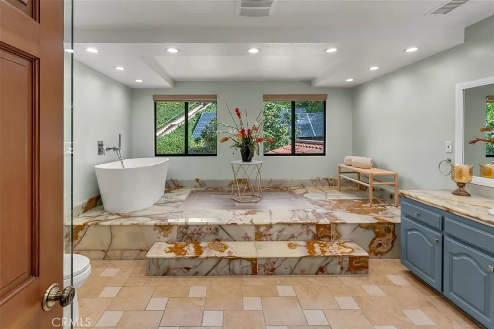 32425 Aqua Vista Rancho Palos Verdes, CA 90275