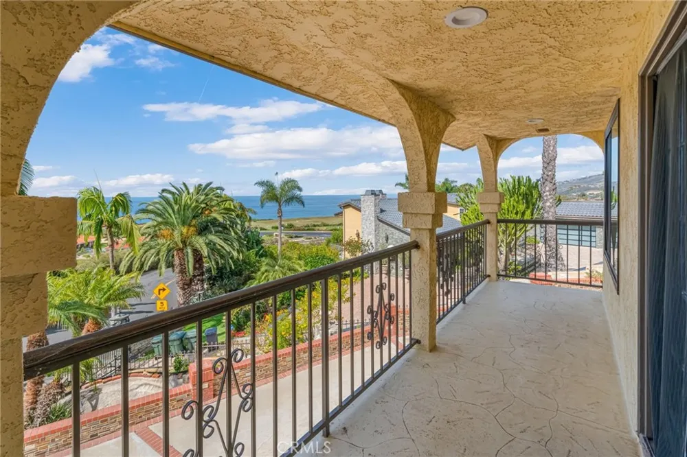 32425 Aqua Vista Rancho Palos Verdes, CA 90275
