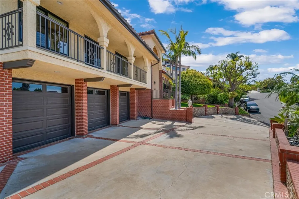 32425 Aqua Vista Rancho Palos Verdes, CA 90275